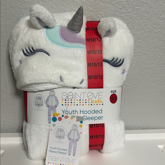 Saint Eve Other - Unicorn pajama sleeper hooded one piece  white purple.  M 10/12 Saint eve New